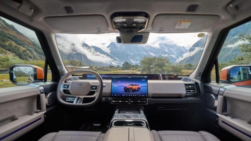 硬核破局！纵横G700全维碾压同级，重塑豪华越野新标杆