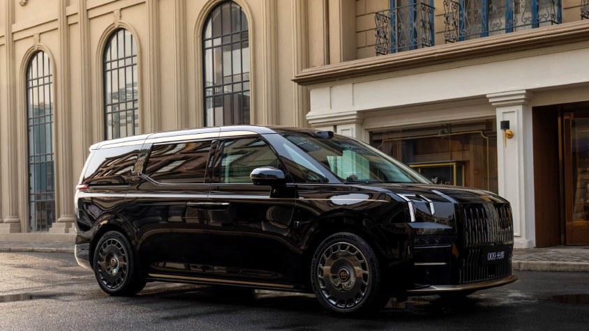 长超5米2气场不输劳斯莱斯，标配空气悬架，不足90万，给辆埃尔法都不换