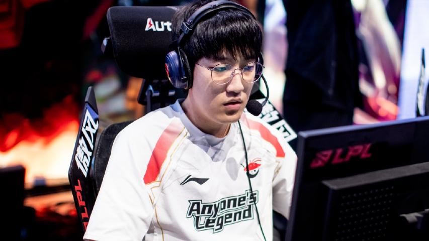 LPL年度最佳阵容诞生！5个位置4个韩援，JKL成国产最后门面