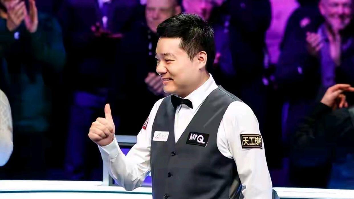 斯诺克英锦赛中国选手丁俊晖6-5险胜唐纳森晋级八强