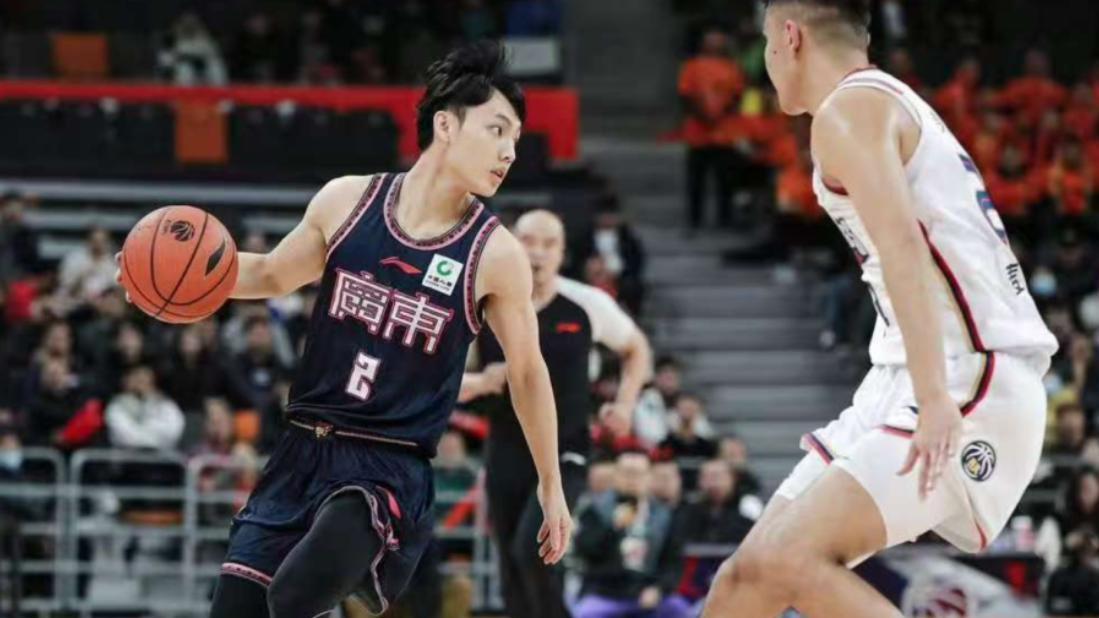 遭17分大逆转！杜锋胡乱试阵容，送同曦男篮队史首次季后赛
