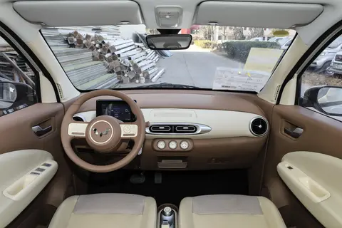 五菱宏光 MINIEV 续航真相：常温跑 162km，低温打 6 折，适合哪类人？