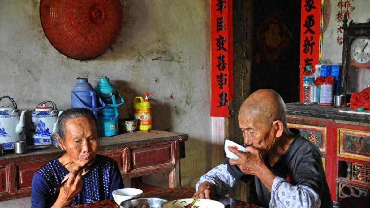 远嫁后10年：爱情的代价是深深的孤独
