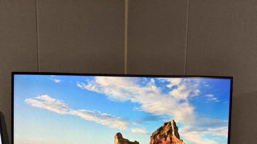 谁懂啊！办公党300+挖到的高清显示器