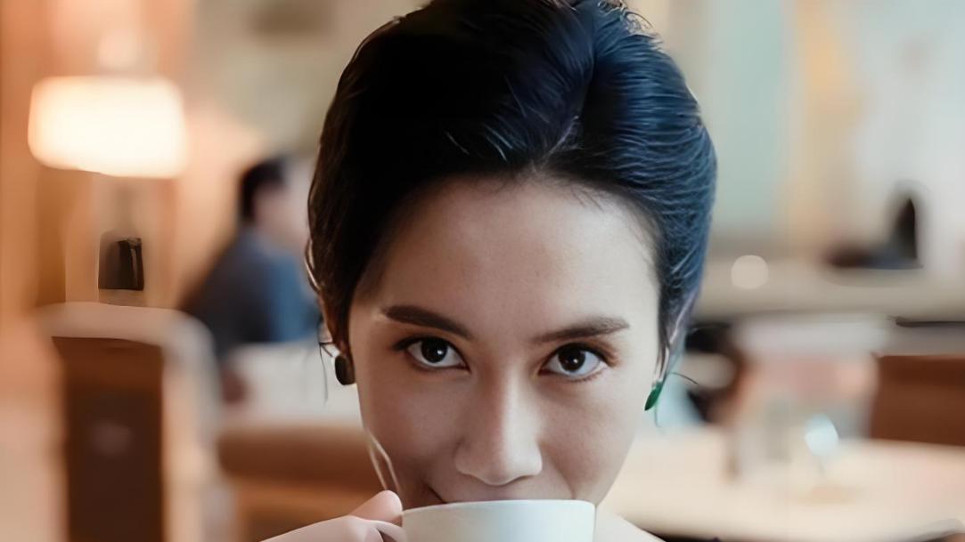 《许我耀眼》要不是方蕾酒后失身于韩卫平，被吃绝户，我们永不知沈金松于岚娶许妍进门原因