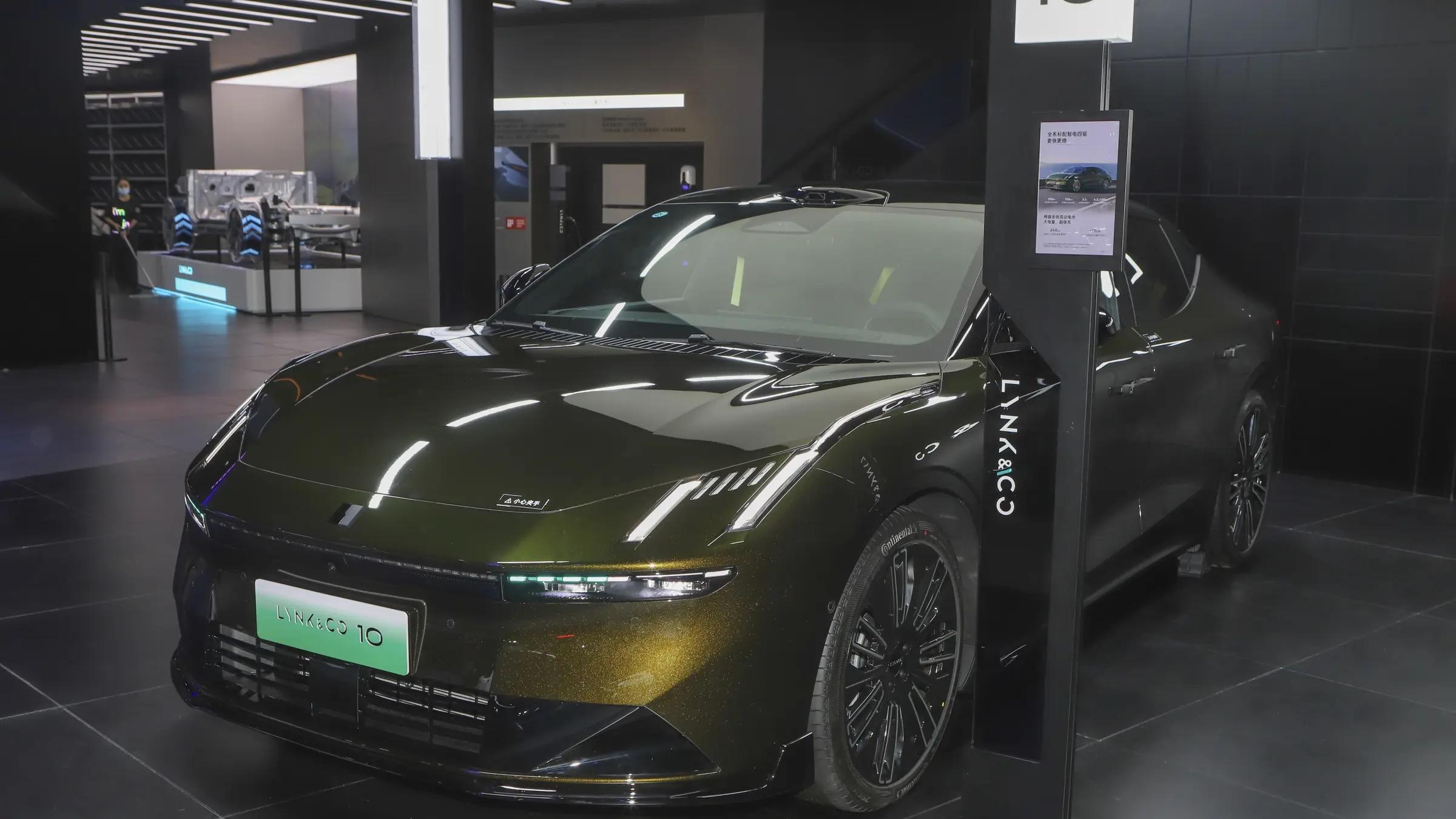 售17.58万元起！领克10 EM-P新车型上市，默认标配千里浩瀚H5方案