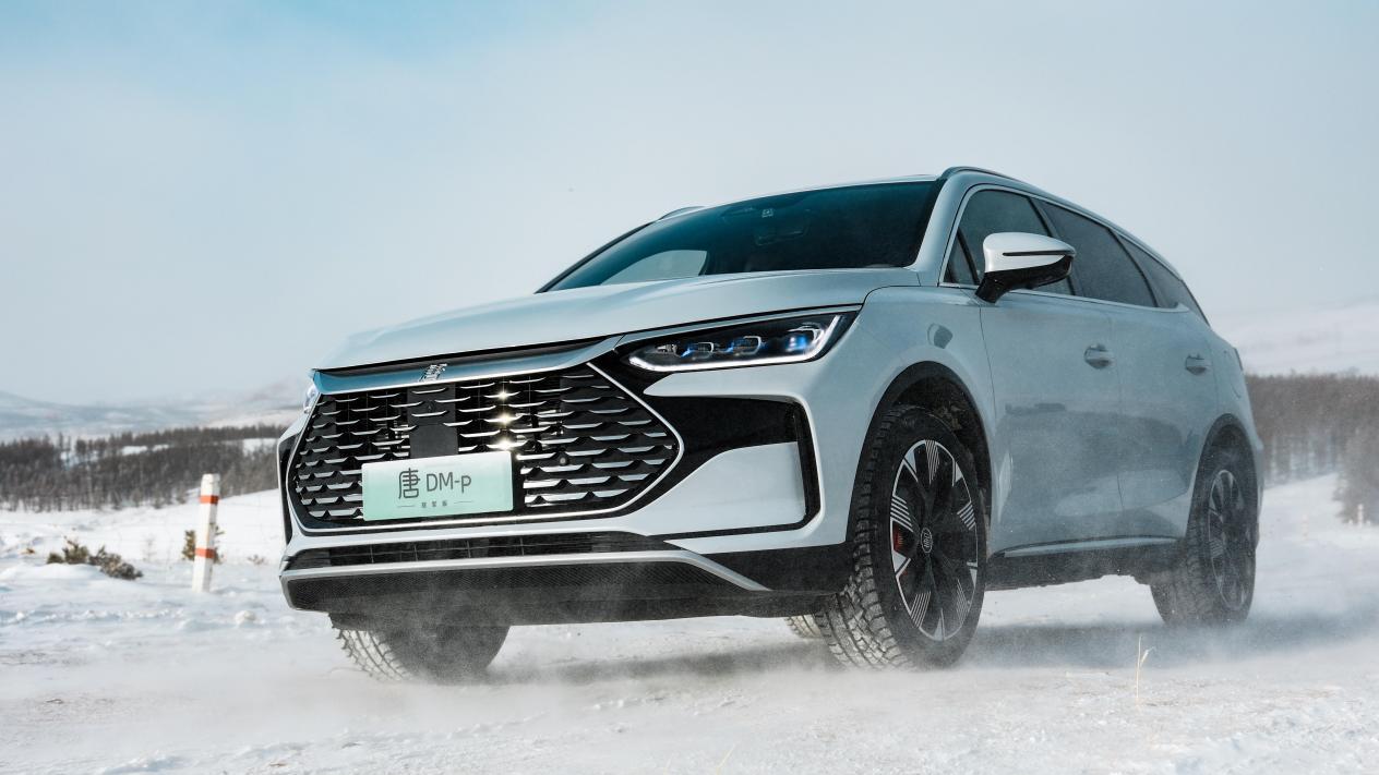 新能源渗透率破55%，比亚迪62%最新销量目标达成率凸显行业韧性