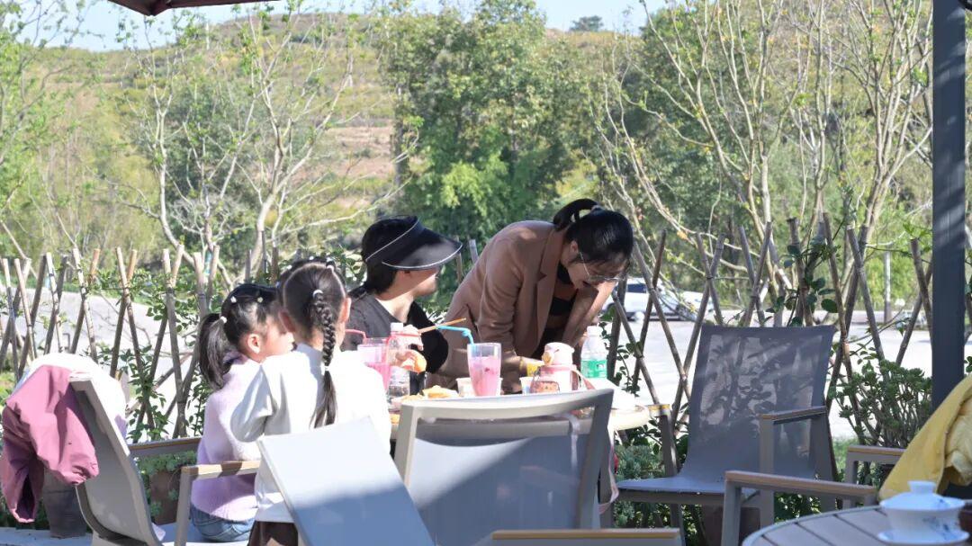 彝历新年 “陌上姜州 2025 会东公共艺术季” 为何如此火爆？带来哪些改变？