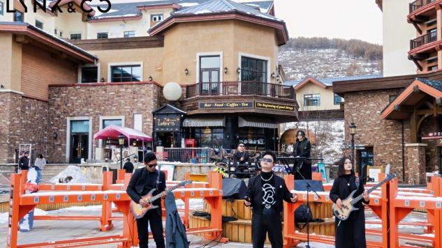 雪地漂移+补贴拿到手软！新领克03+造就雪季开板仪式天花板