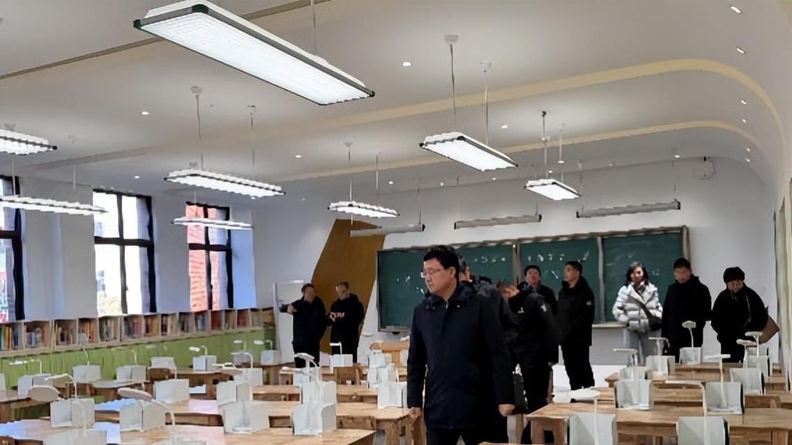 赤峰市名校长代表团参访晓庄小学：聚焦“长程作业” 共探育人实践