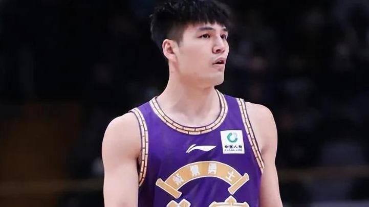 不要骄傲，继续前进！北汽男篮大胜北控男篮！陈盈骏杰曼神勇！