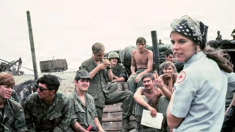 跨越半世纪的坚守：越战“甜甜圈女孩”在波兰续写红十字使命