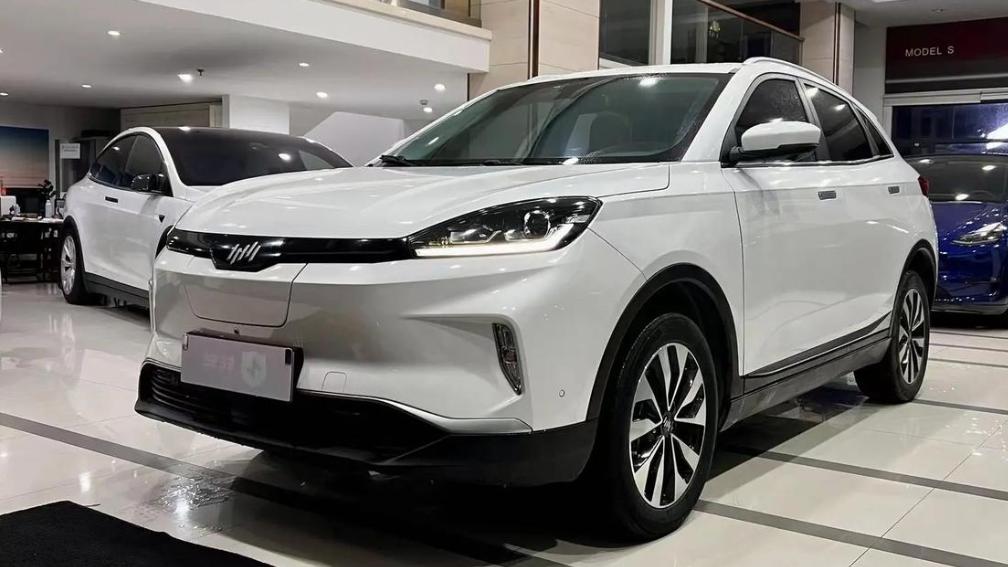 10万级智能纯电SUV开山之作！2018威马EX5凭啥出圈？