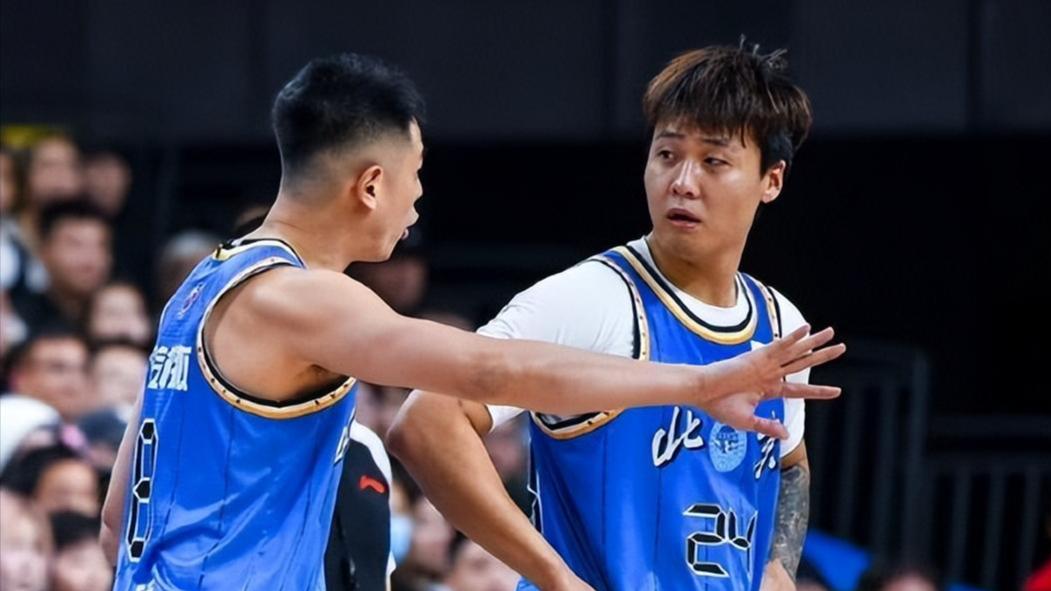 北京男篮输球，各界媒体专家夸赞，段冉老师评价很中肯