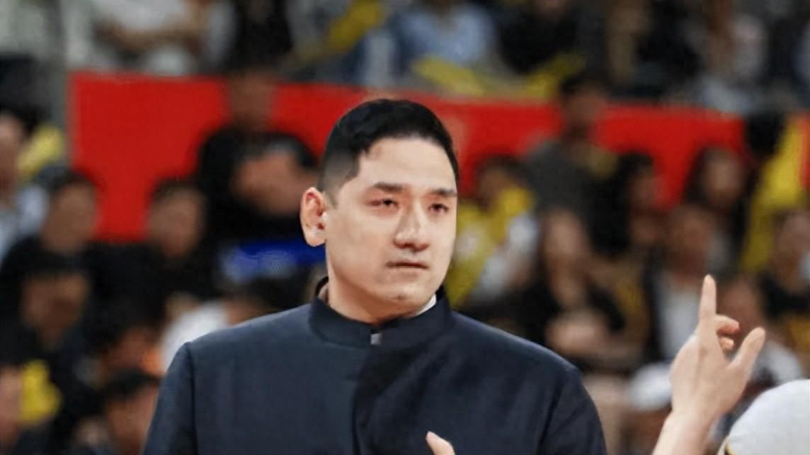 广东男篮第一节为什么打不过吉林？没想到钟诚一席话，话说原因