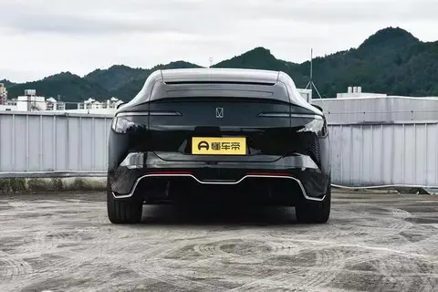 能买激光雷达+鸿蒙座舱，阿维塔12四激光版可真香！