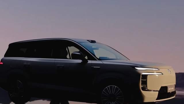 腾势N8L上市，家庭出行新选择！