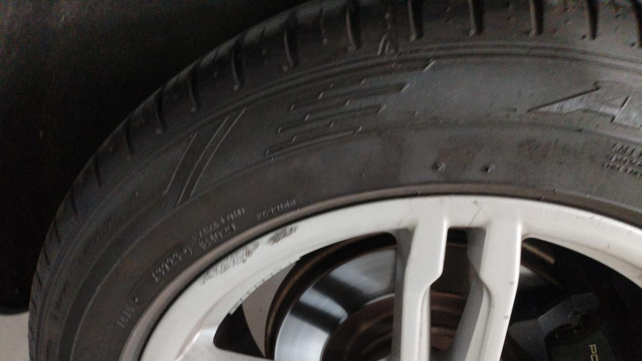 13万圆你保时捷梦？2014款Macan，性能依旧在线！