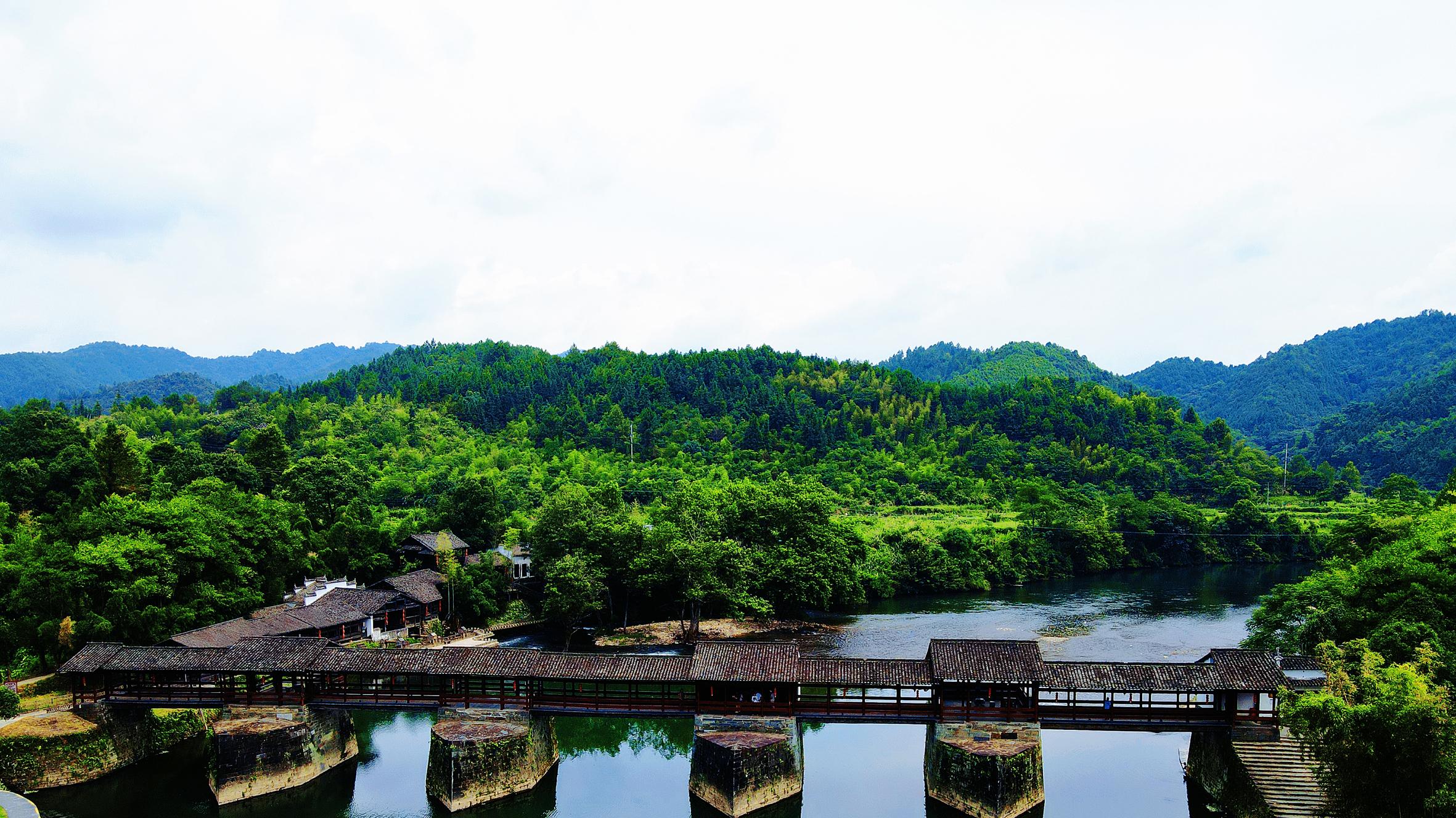 江西古廊桥：卧波虹影间的智慧与乡愁