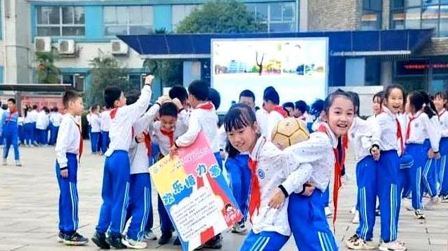 雨花小学推森林体育课，体质优良率86%背后，资源公平引深思