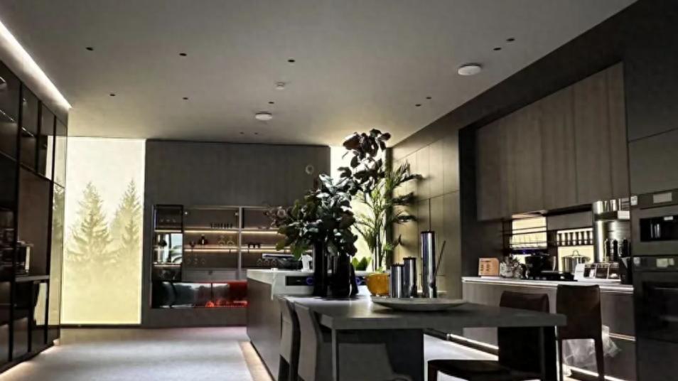 博洛尼、海骊门窗亮相“好房子科技展”，诠释家的“治愈感”