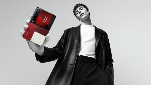 礼遇双旦，悦享焕新，华为 Pura X 直降 800 元，拿捏新年好礼精髓