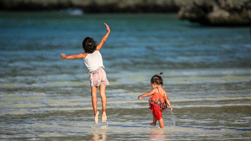 千万别纠正孩子的这5个“坏习惯”，那是他们成长的光芒