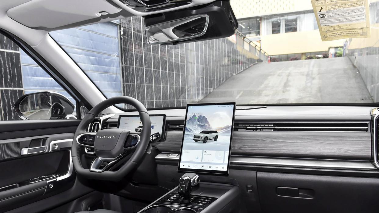 奇瑞的硬派SUV，全新套件加持，前后独悬+四驱，首任车主质保终身