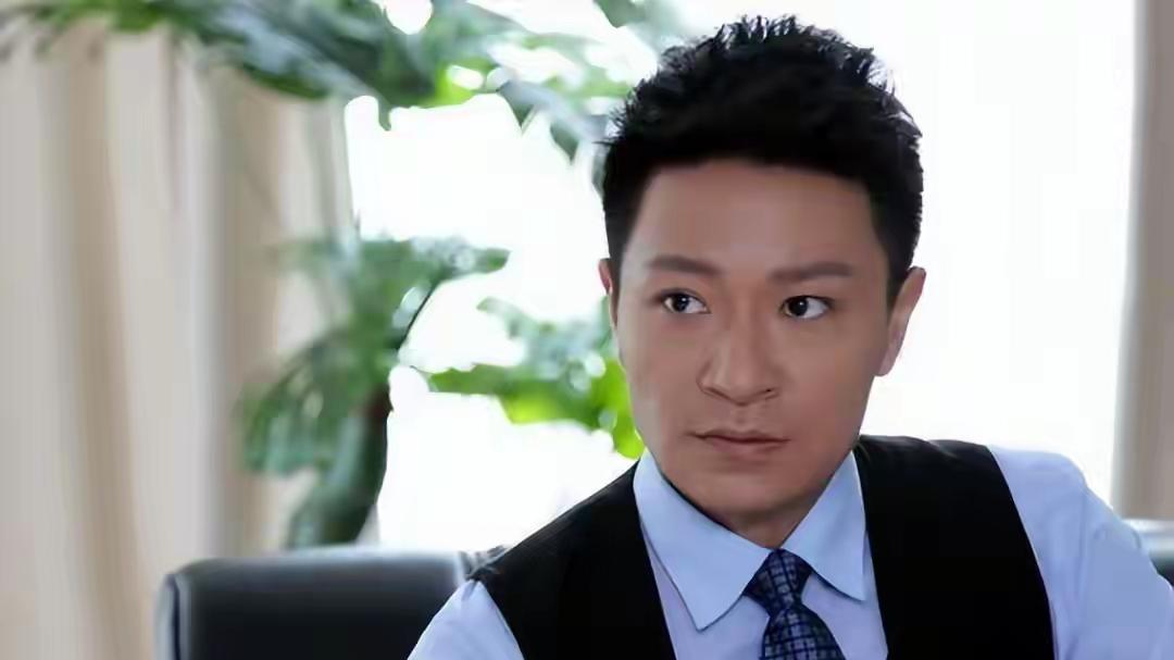 李宗翰：渣男老公专业户，被誉民国第一小生，但却怎么也红不了