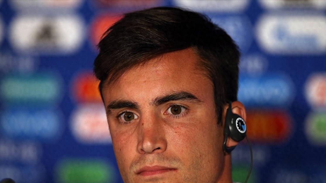 欧联刺激夜！3-1，19岁新星炸裂：3分钟轰双响炮，助法甲第6凯旋