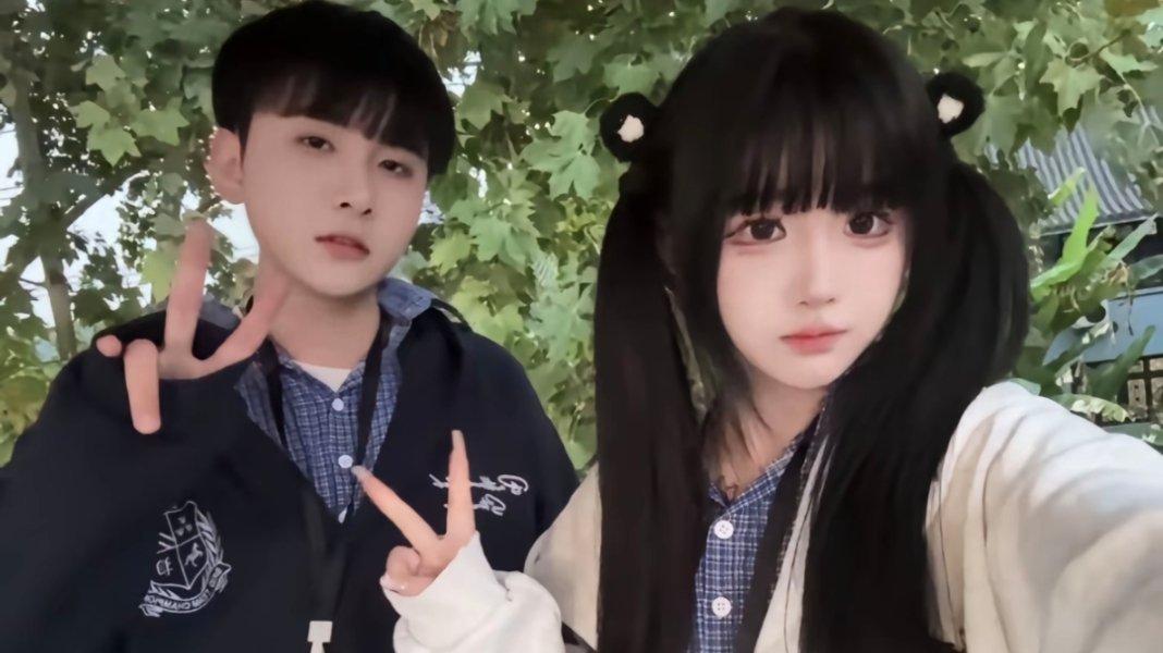 王乐乐杨清柠突然同框亮相，这波回忆杀来得太突然了吧！