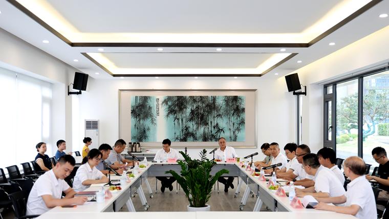 丹寨县党政领导考察调研四川禾嘉，政企共谋产业协同发展新路径