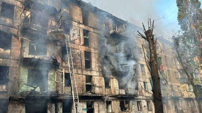 乌克兰征兵新策， 百万年薪背后的残酷生存游戏