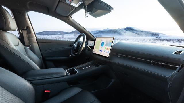 预售起步13.28万打C级车市场，宝骏享境和比亚迪汉谁更强？