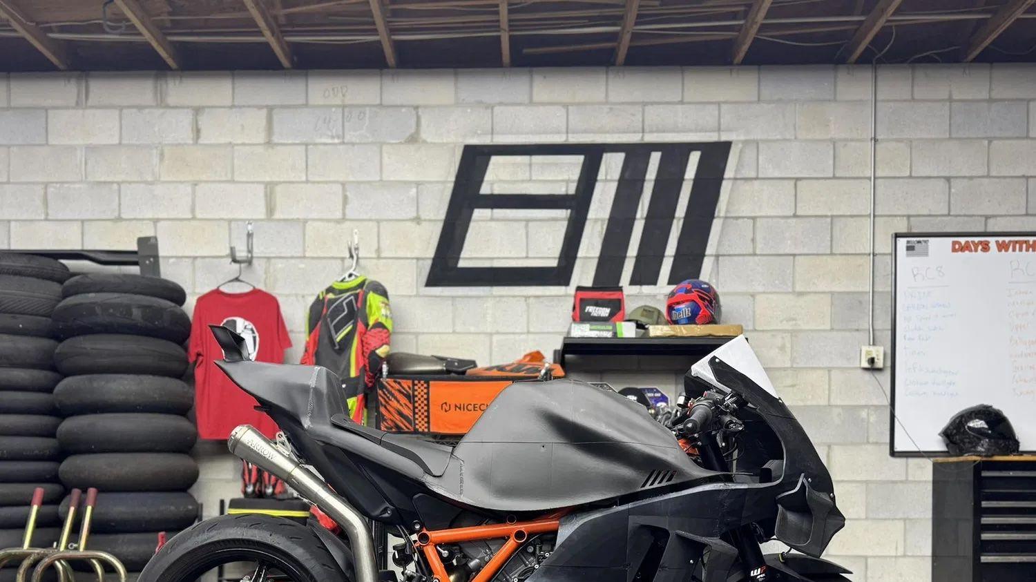 美国玩家用3D打印手搓MotoGP赛车