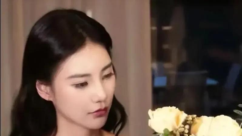 后妈难当！马筱梅遭指责曝光孩子，本人怒怼黑粉：把孩子关家里？
