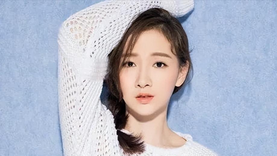 潘禹彤：19岁出道，和朱亚文相恋9年，后嫁给白宇，如今怎样了？