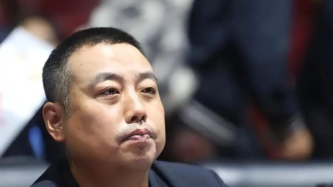 刘国梁放弃乒联主席，顾大局为下届奥运会做准备，未来竞选世界乒联主席，支持吗？