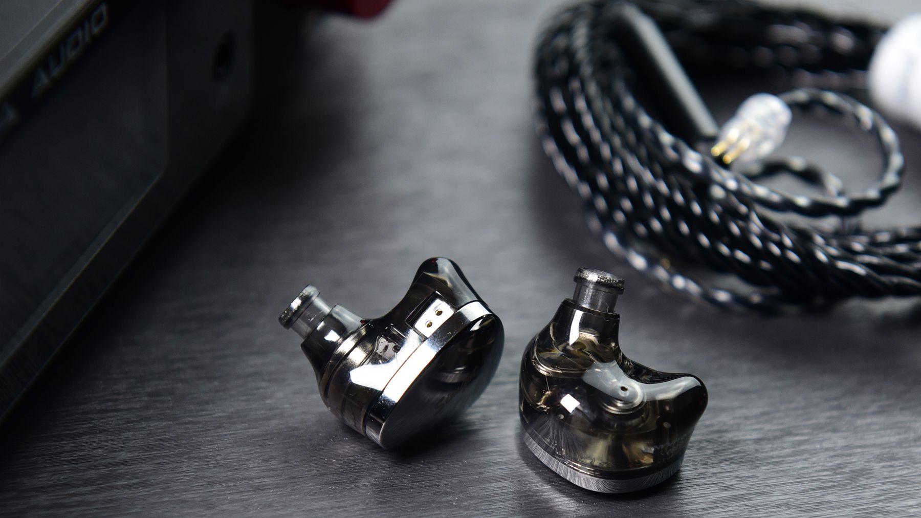 又一款垂直降维打击游戏耳机市场的HiFi电竞耳机！兴戈EG28上手