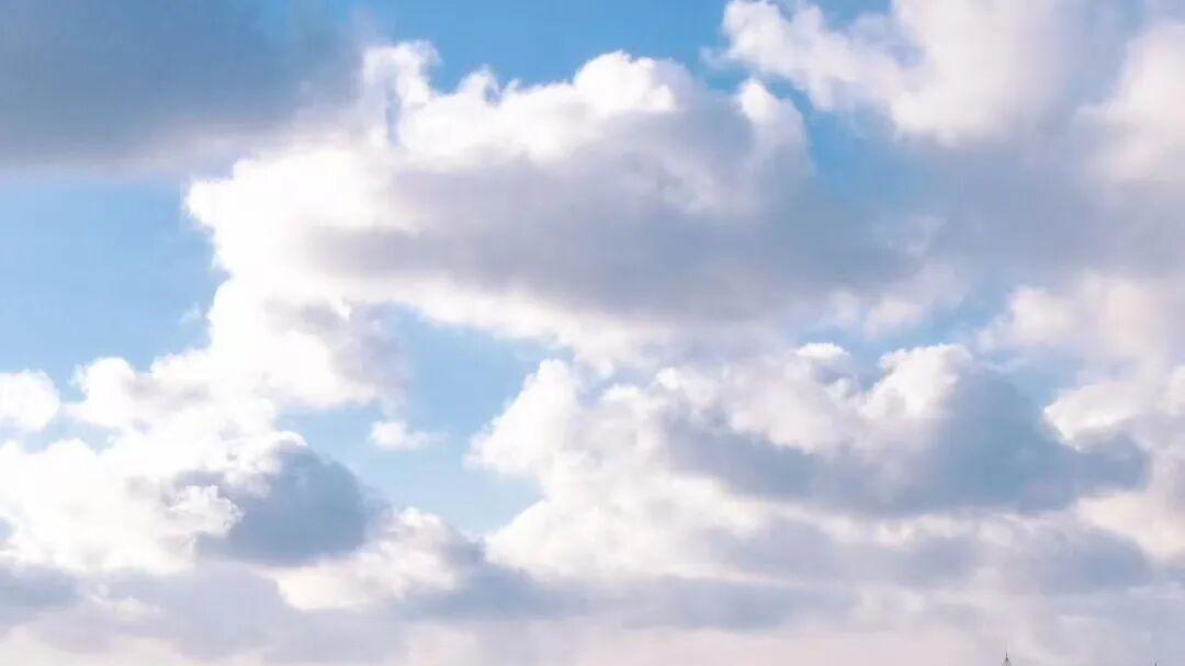 雪中的市南，像是撒了一层糖霜～看起来就甜甜的