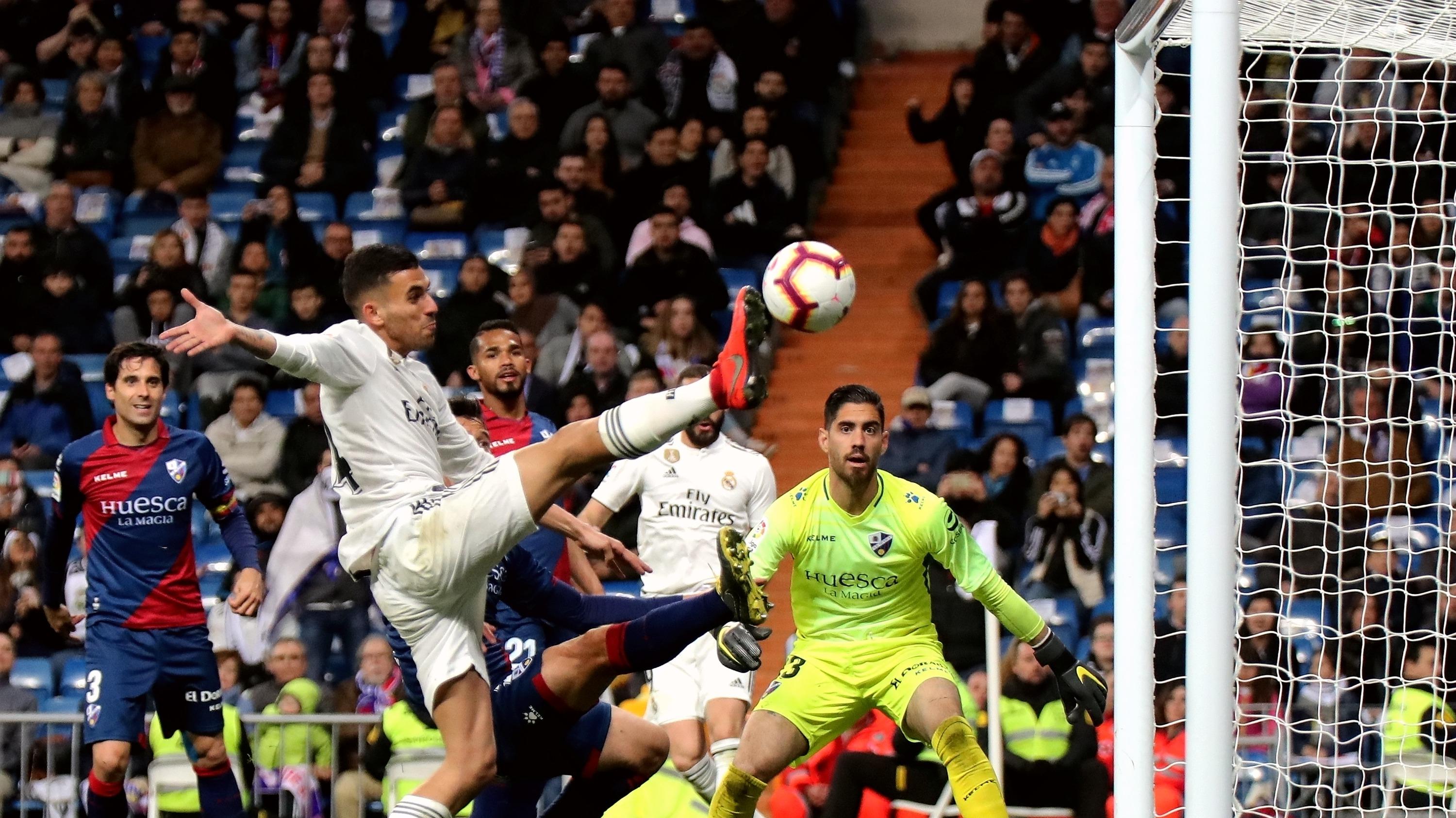 11/4周二2串1精选赛事分析：利物浦主场战意强烈，皇马攻防两端表现优异。