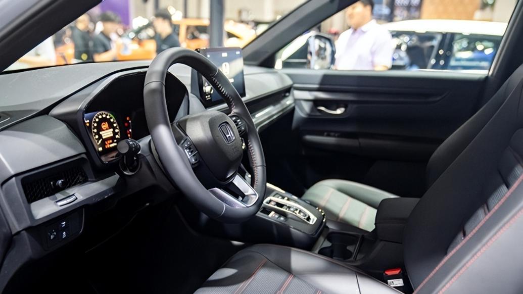 深耕车圈多年，15-20万家用SUV，CR-V的优势藏不住