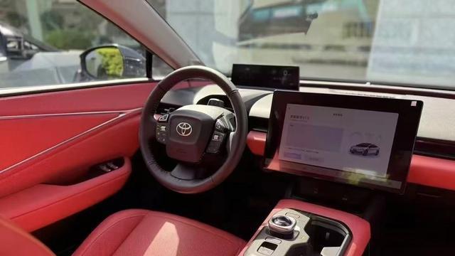 一丰bZ5冰雹夜极限实测！激光雷达穿透混沌 智驾让老司机集体破防