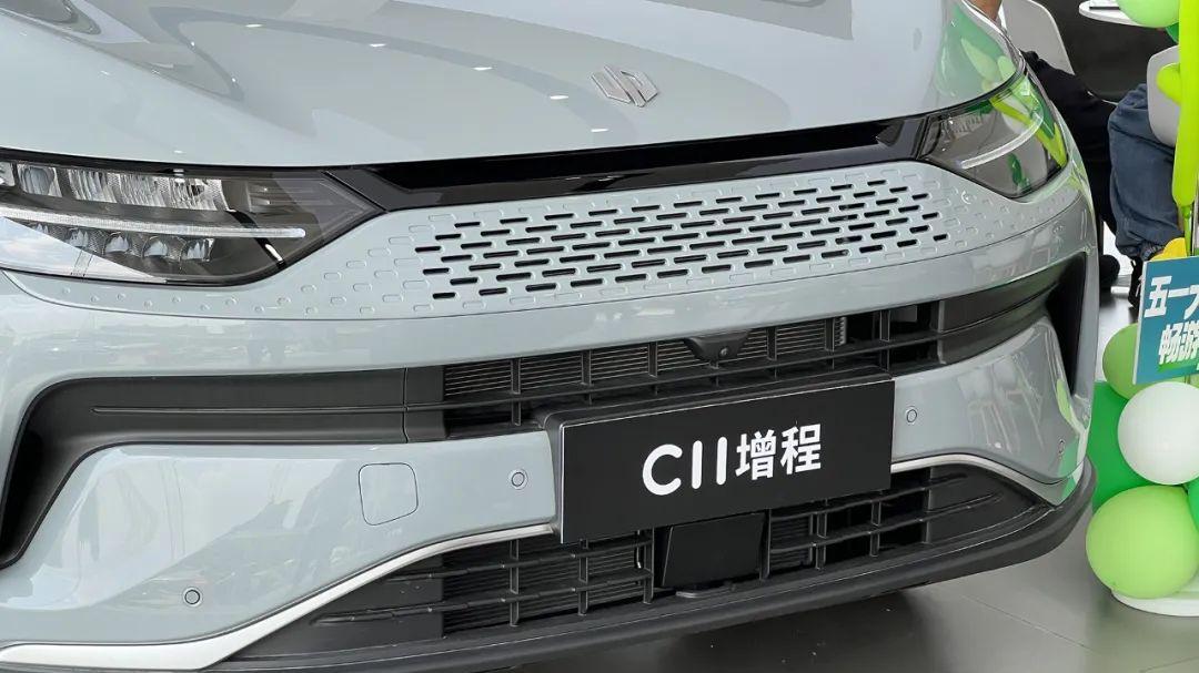 零跑C11只需10万出头？特意到店看了看，老司机直瞪眼