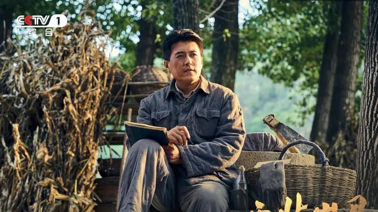 第30届上海电视节“白玉兰”奖百花齐放！靳东宋佳获最佳男女主角 ！