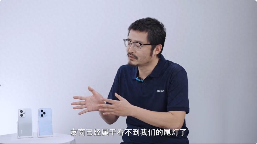 荣耀罗巍豪言：三年后让友商看不到尾灯，公布荣耀鲲鹏黑粉事件！