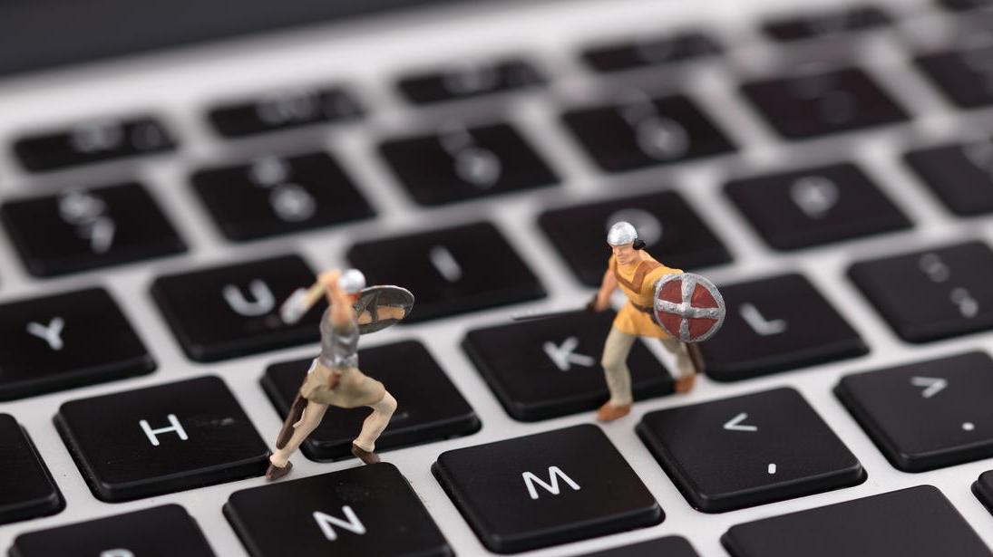 揭秘那些 “剑走偏锋” 的赚钱怪招