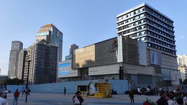 多家商场相继倒闭，商圈人气年年下滑？天街开业能否拯救南坪