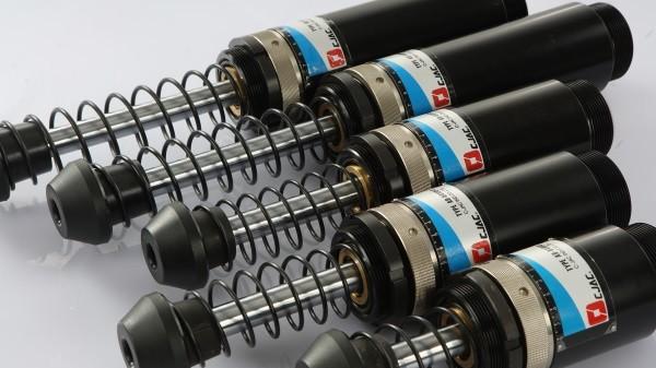 油压缓冲器与工业机器人