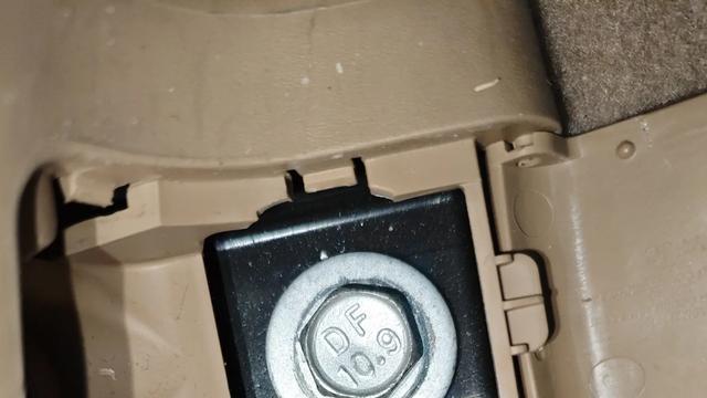 2020款别克GL8ES陆尊，商务接待新选择，20万出头值得入手吗？